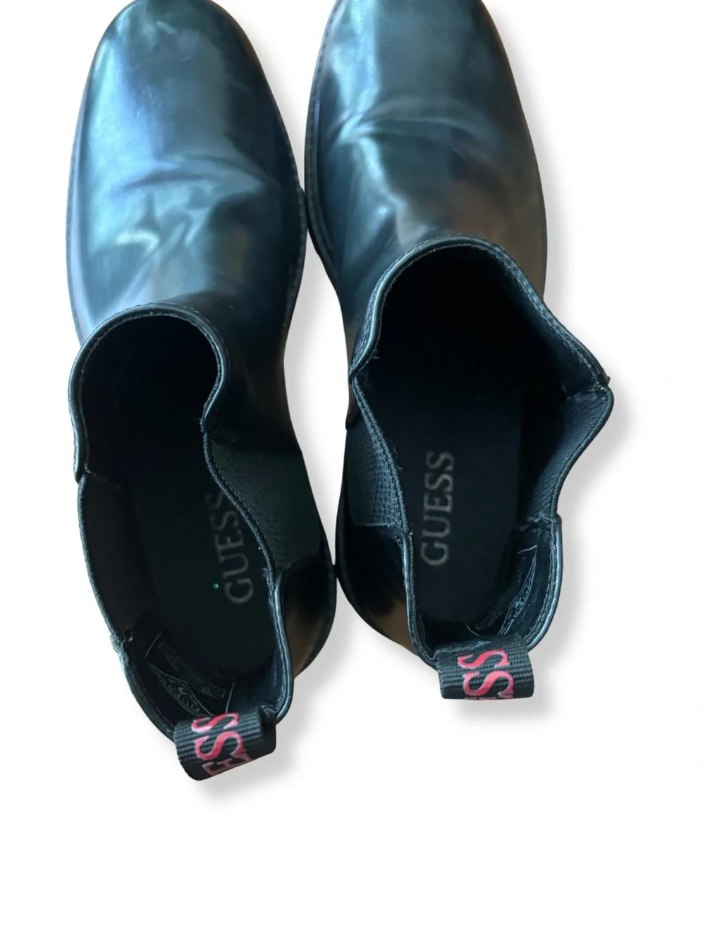 Guess stylish versatile